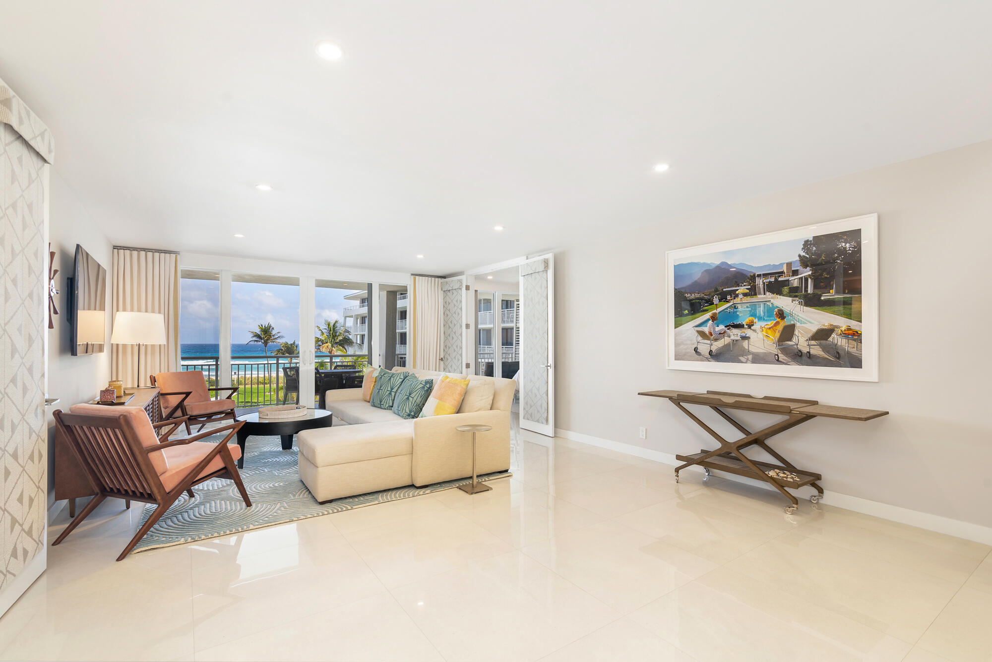 TWENTY SIX HUNDRED CONDO - Residential