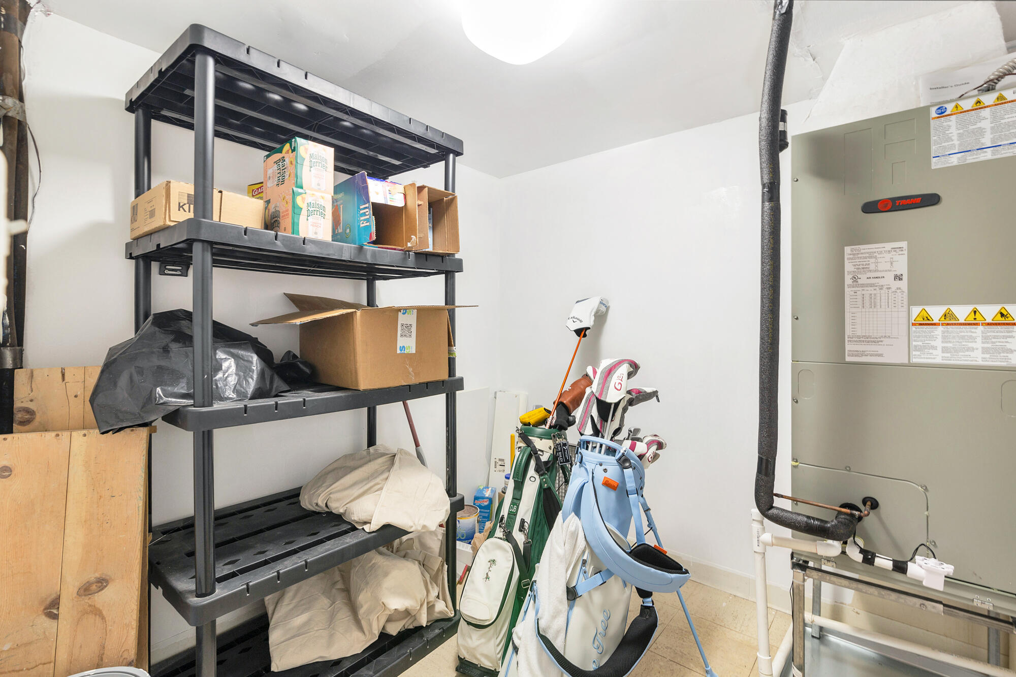 TWENTY SIX HUNDRED CONDO - Residential