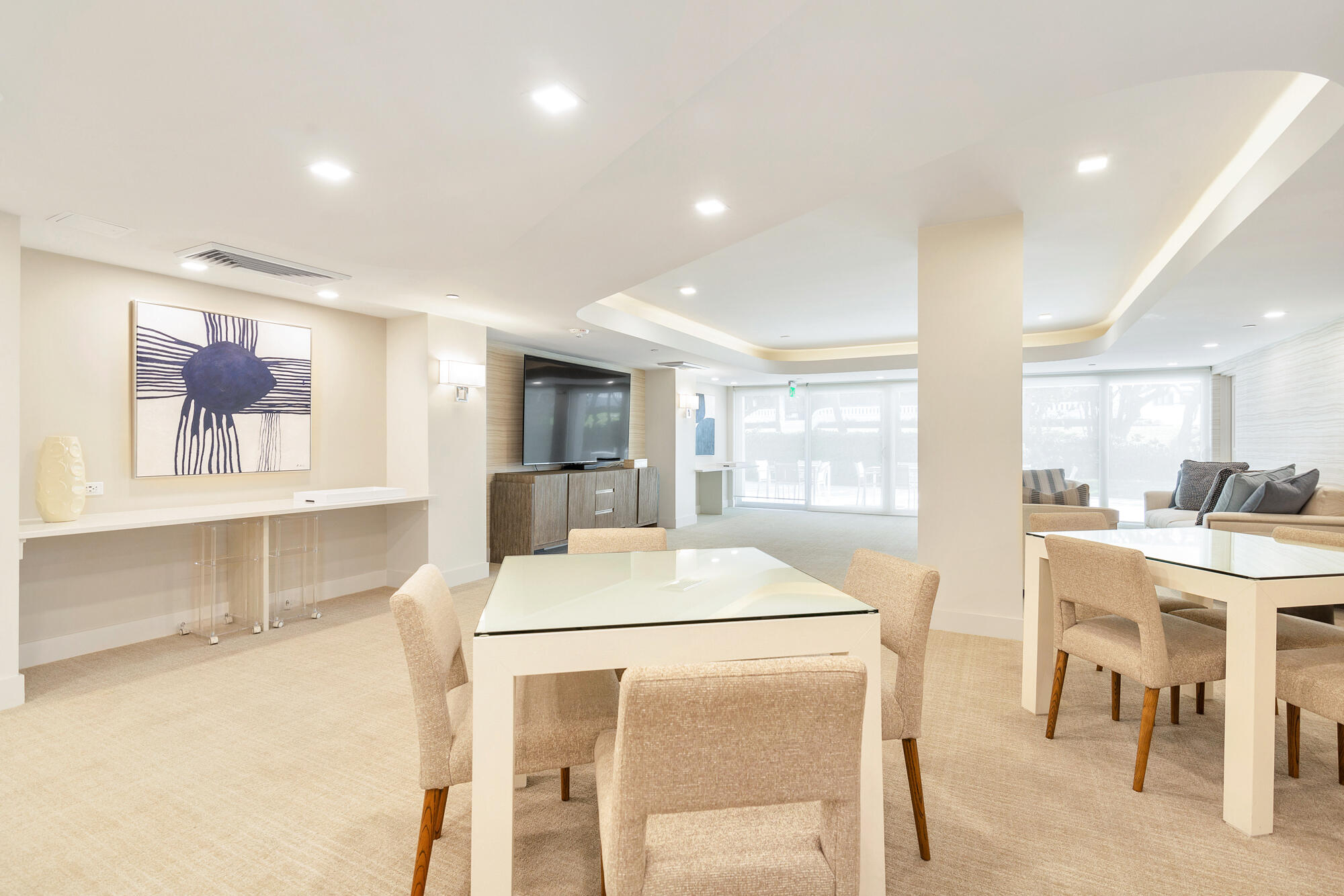 TWENTY SIX HUNDRED CONDO - Residential