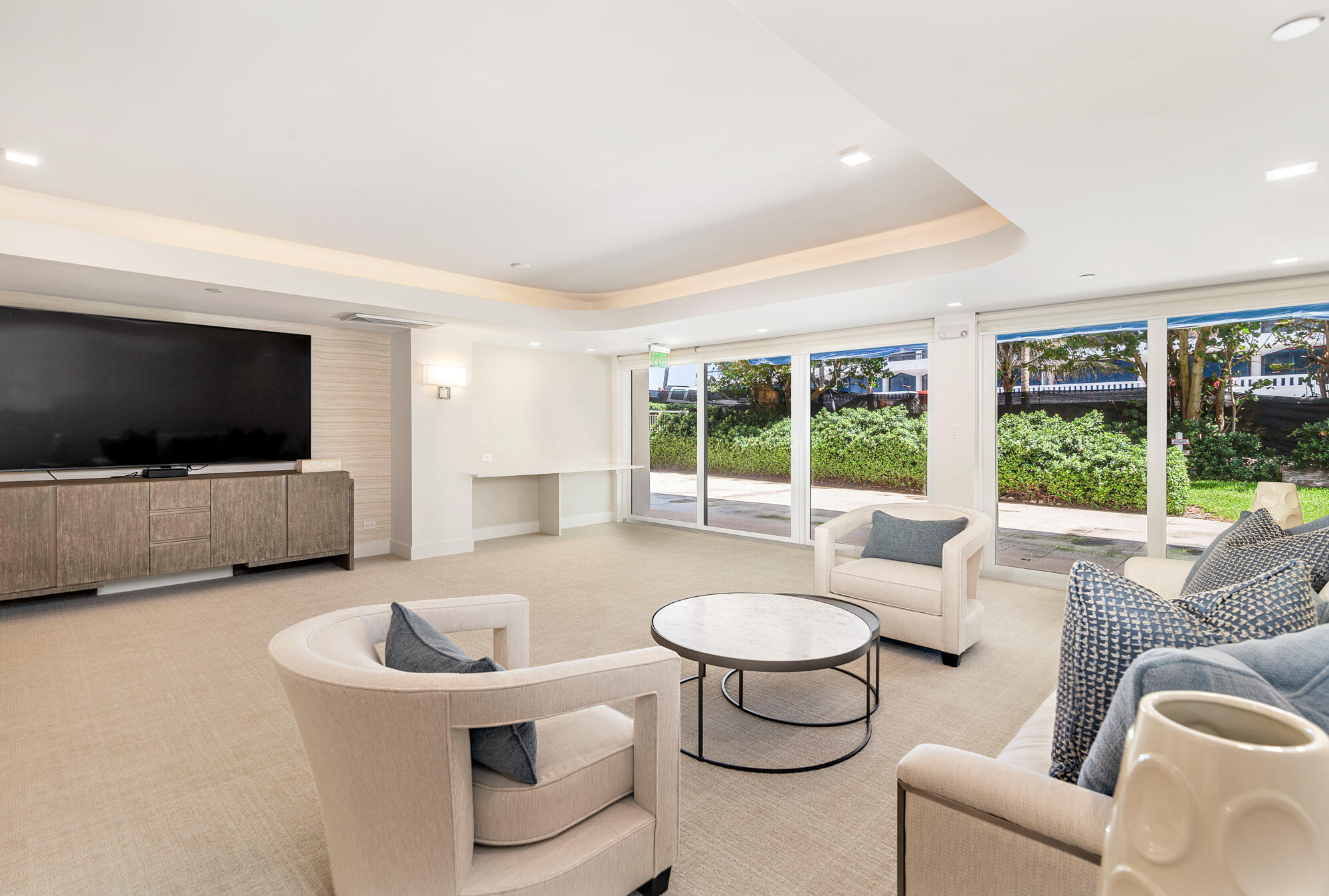 TWENTY SIX HUNDRED CONDO - Residential