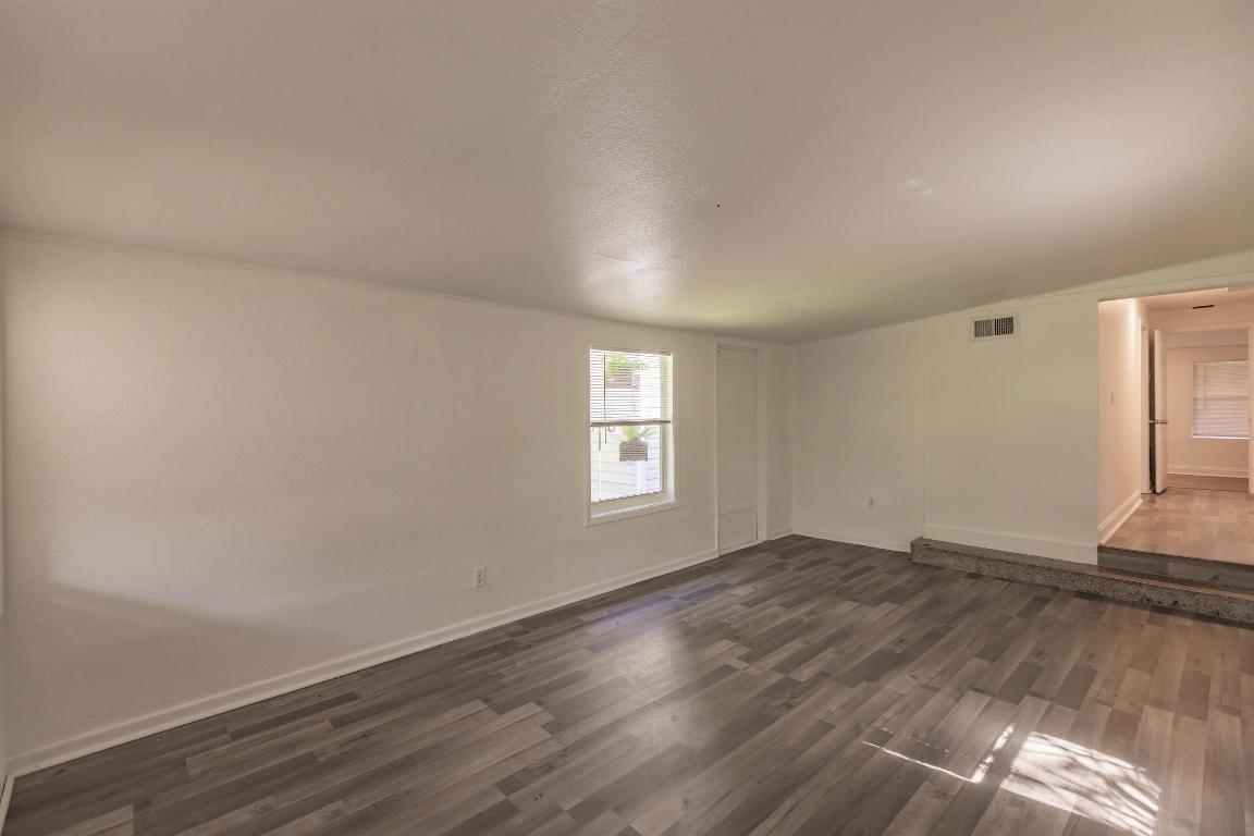 LAKE WORTH TOWN OF - Residential Lease