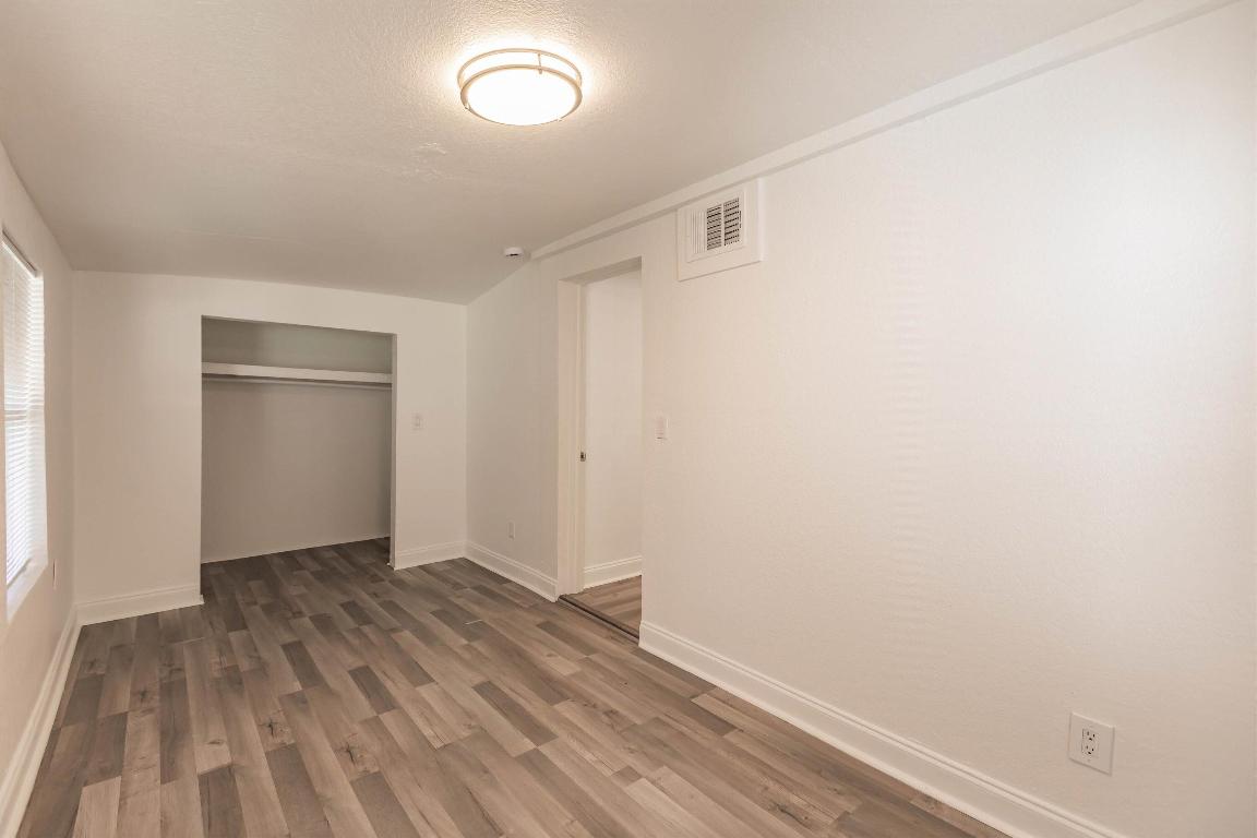 LAKE WORTH TOWN OF - Residential Lease