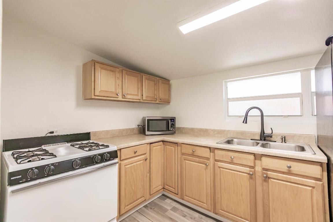 LAKE WORTH TOWN OF - Residential Lease