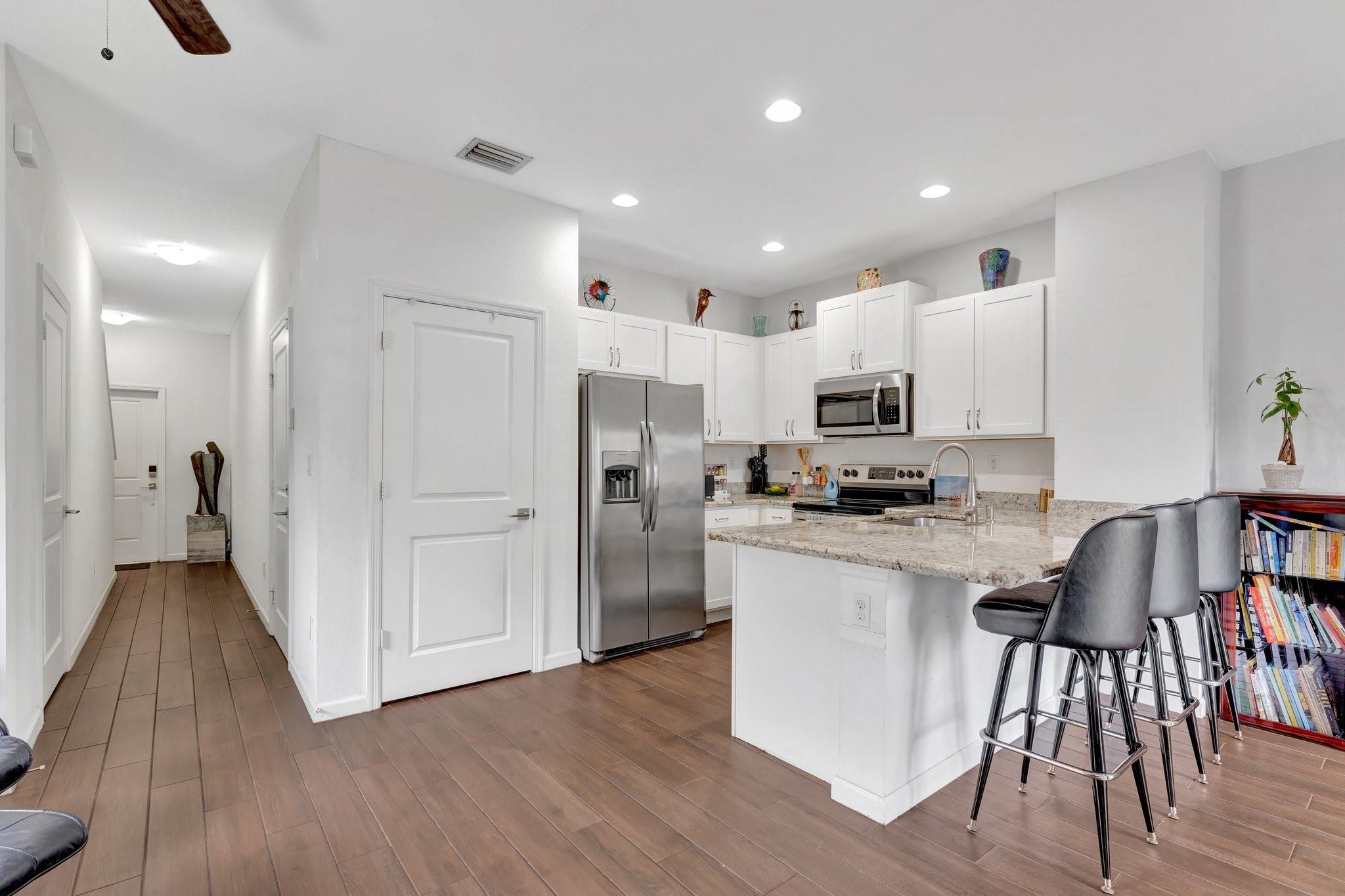 4029 NW 11th St 4029, Lauderhill, FL, 33313/$389,900 1 4029 NW 11th St 4029