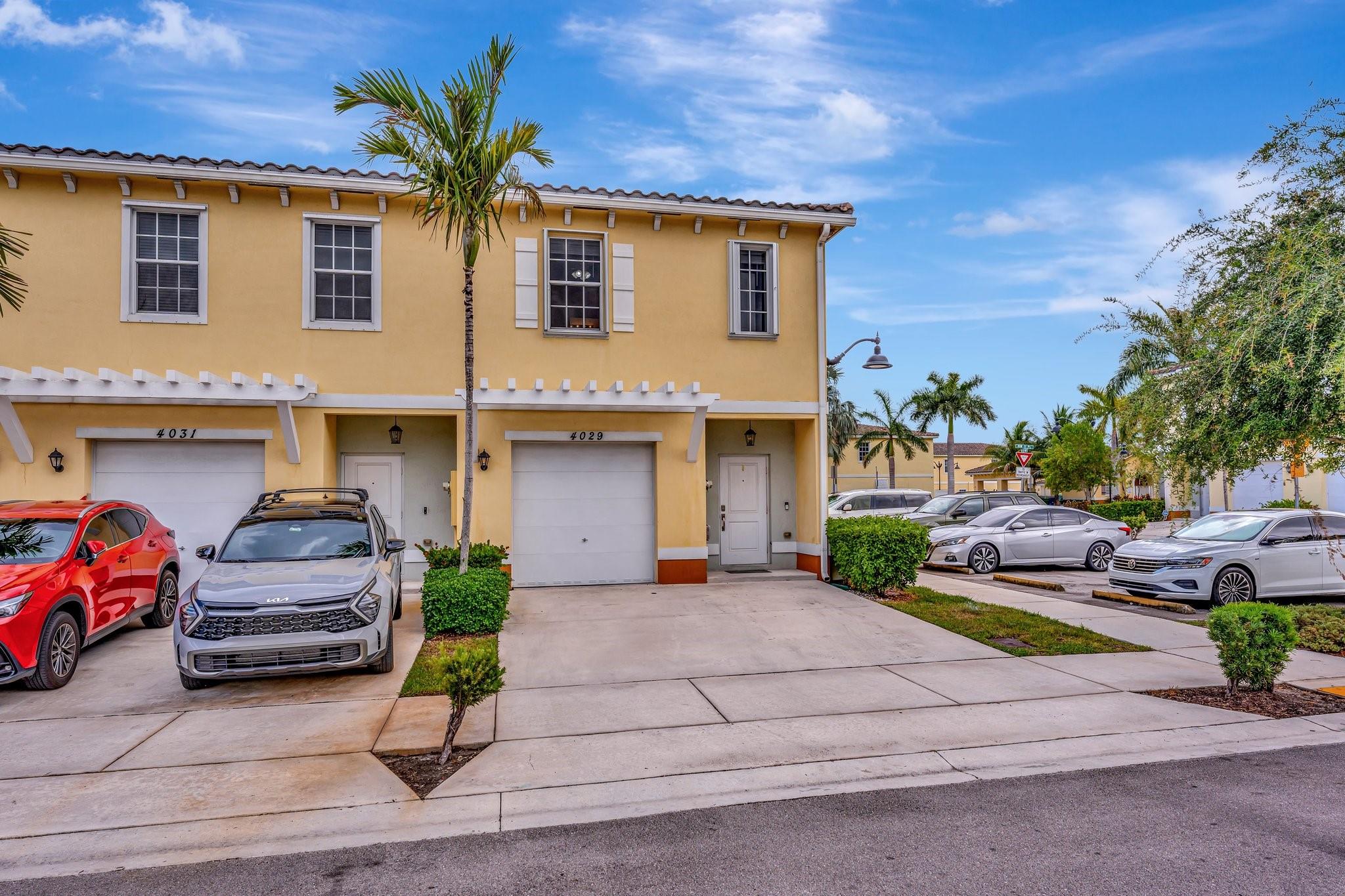 4029 NW 11th St 4029, Lauderhill, FL, 33313/$389,900 3 4029 NW 11th St 4029