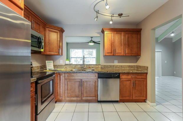 WEST BOCA ESTATES - Residential Lease