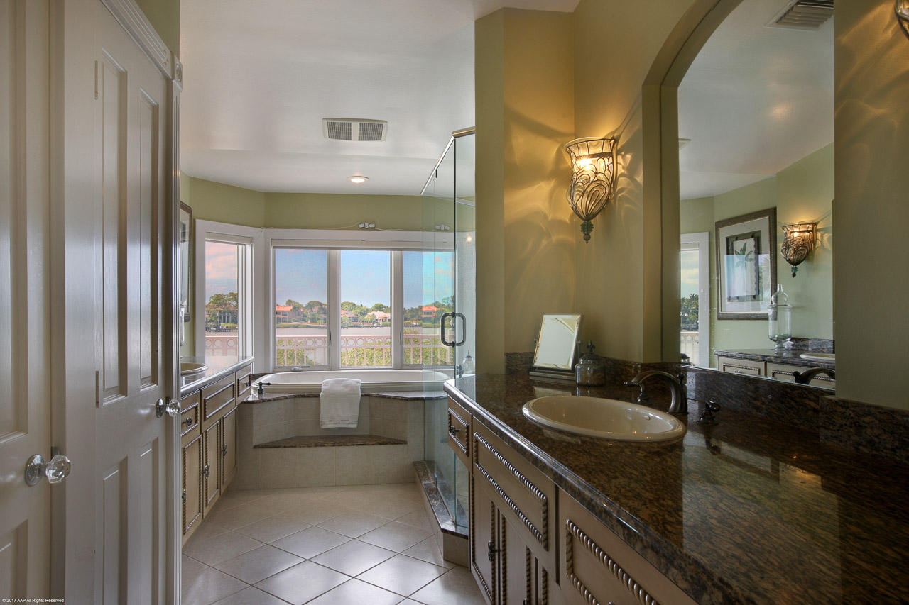 Palm Point - Residential