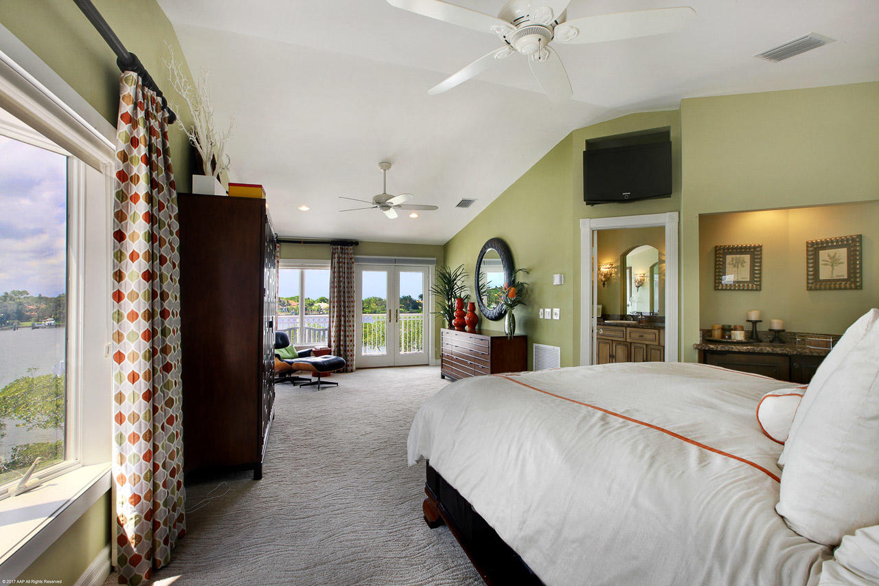 Palm Point - Residential