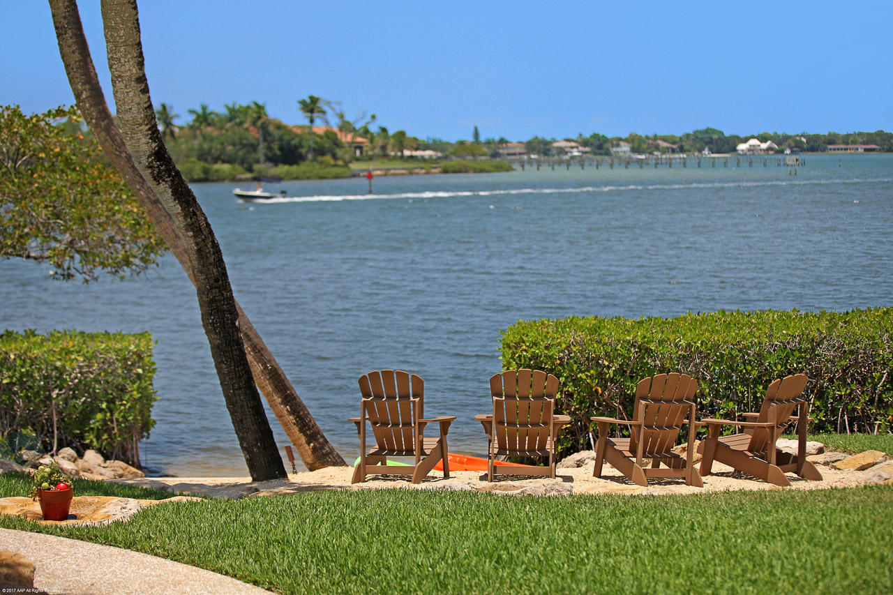 Palm Point - Residential