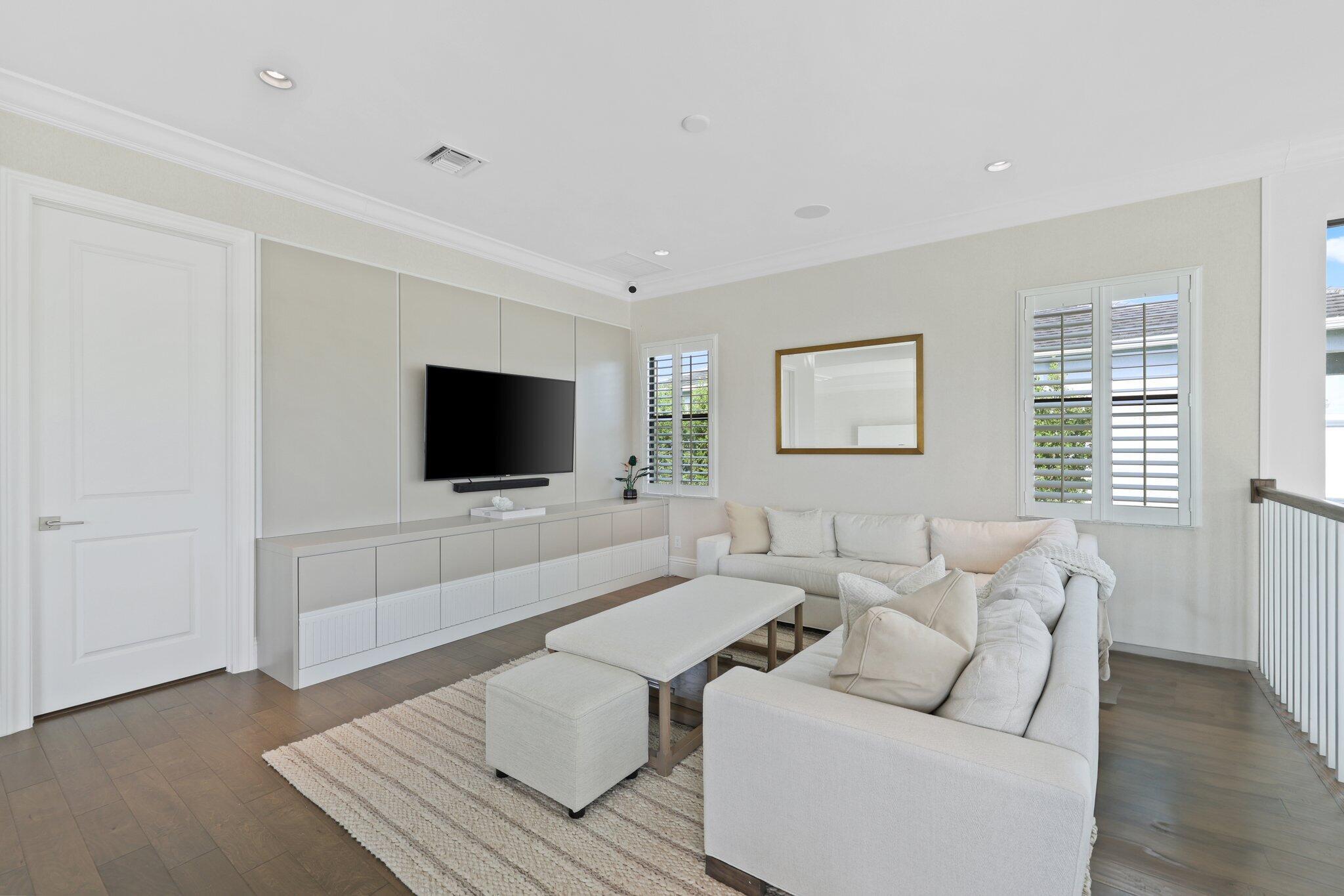 Royal Palm Polo - Residential