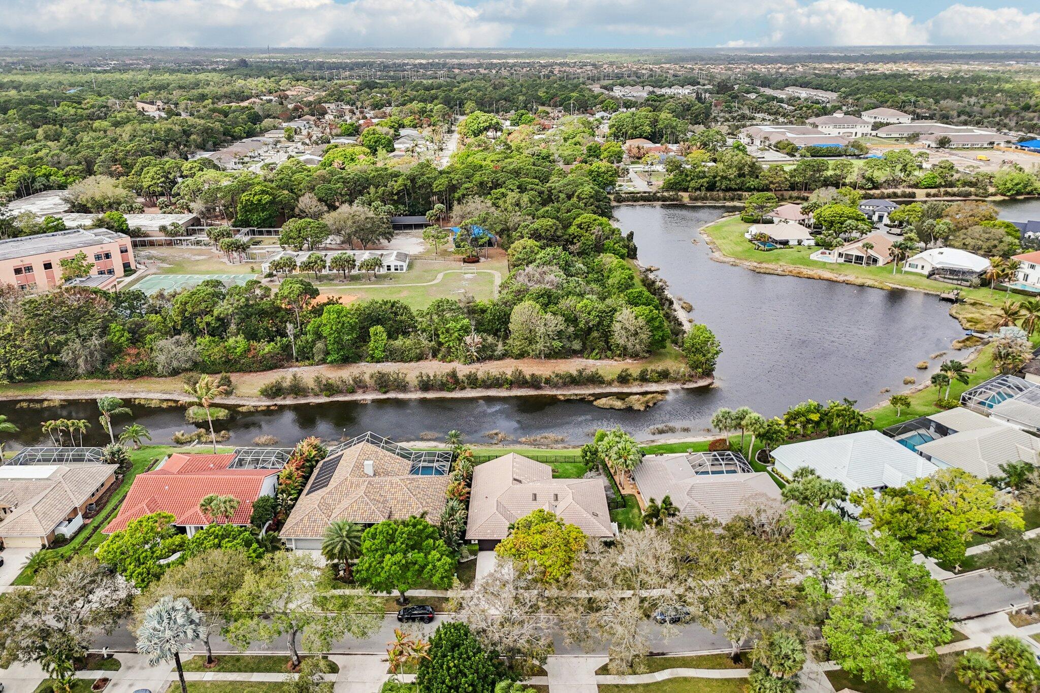 SHORES 1 - Residential