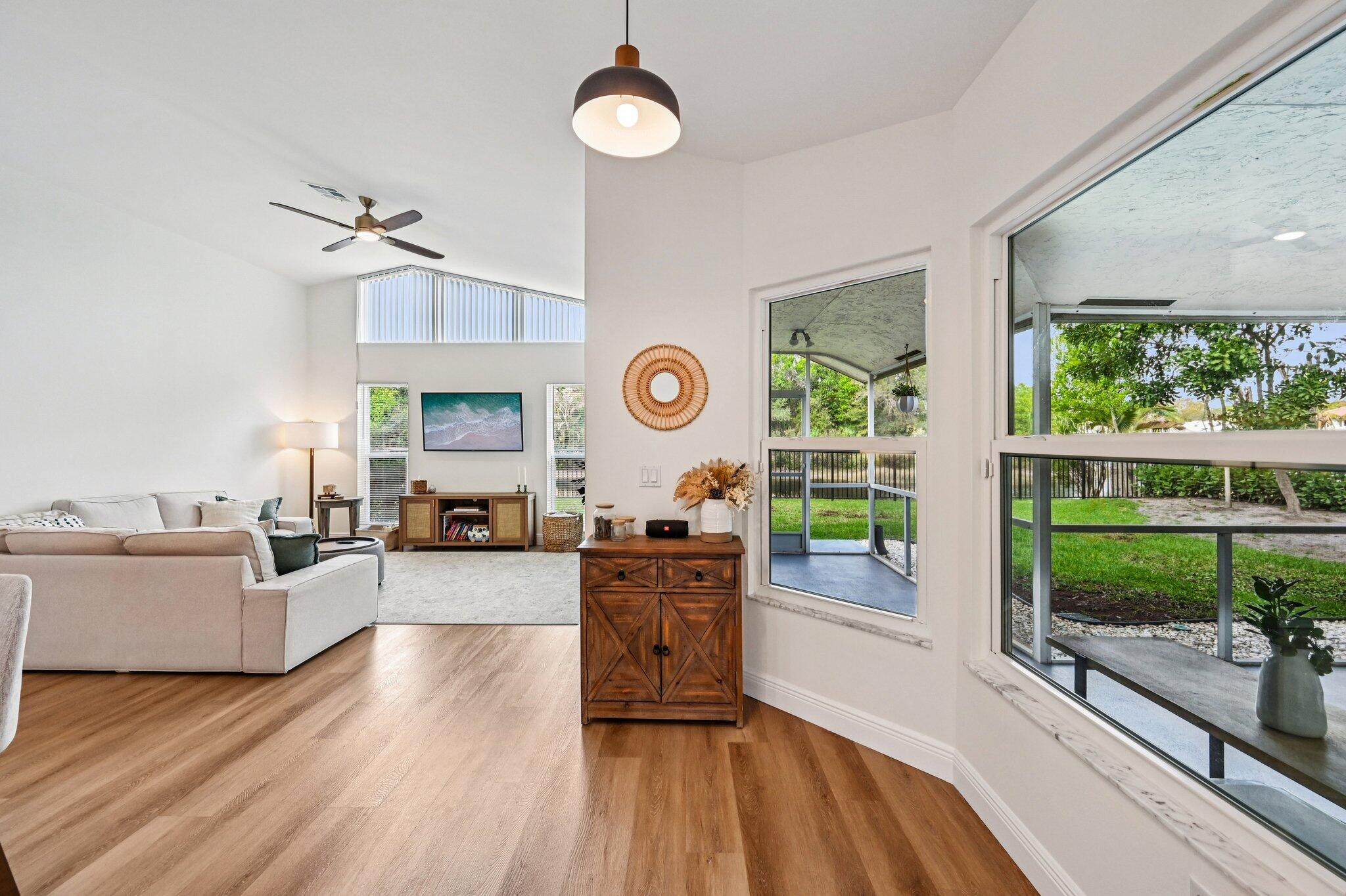 SHORES 1 - Residential