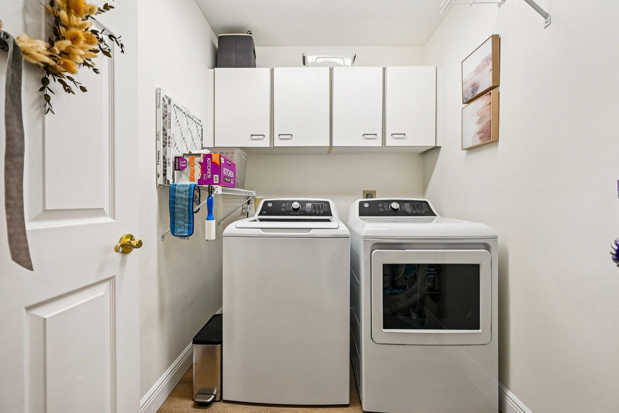 SHORES 1 - Residential