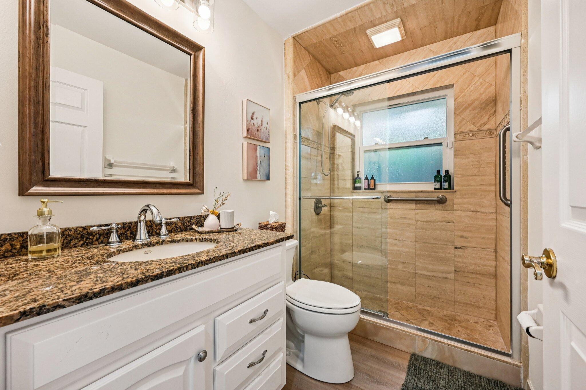 SHORES 1 - Residential