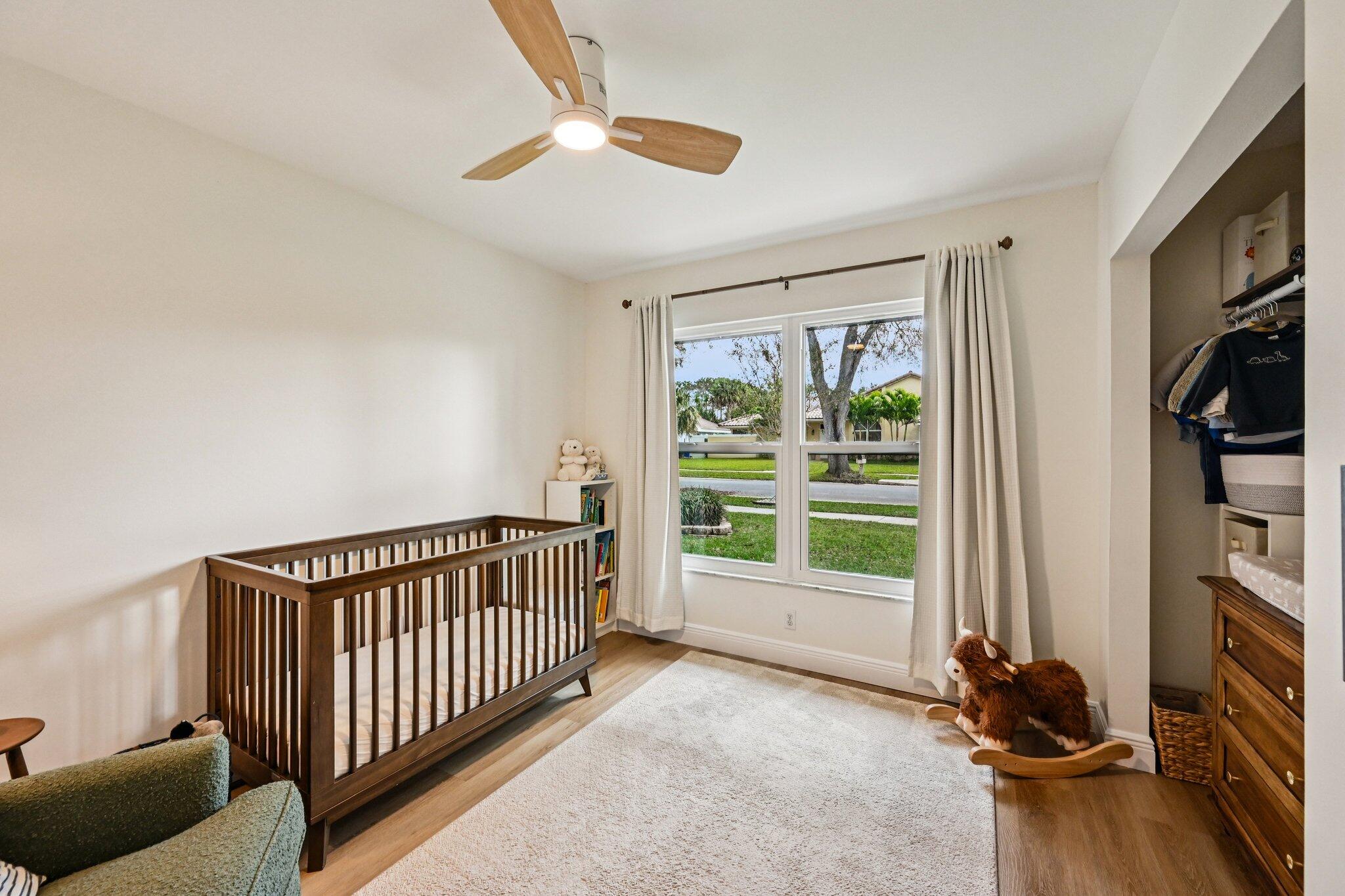 SHORES 1 - Residential