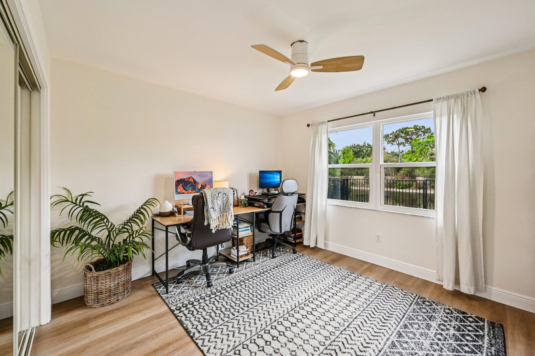 SHORES 1 - Residential