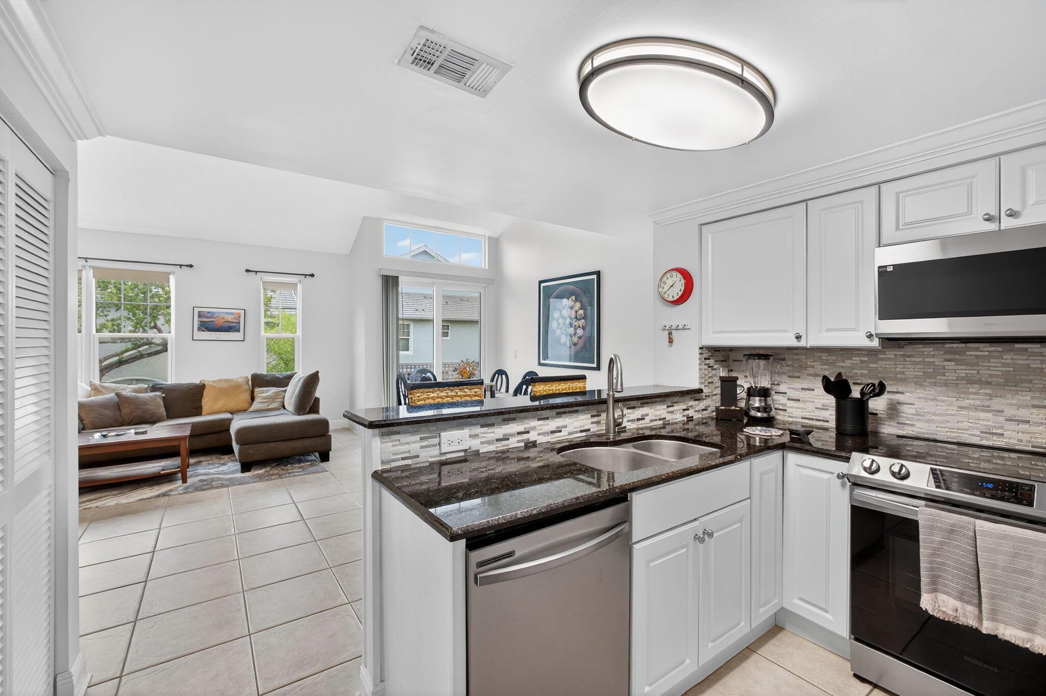 SEA COLONY CONDO - Residential Lease