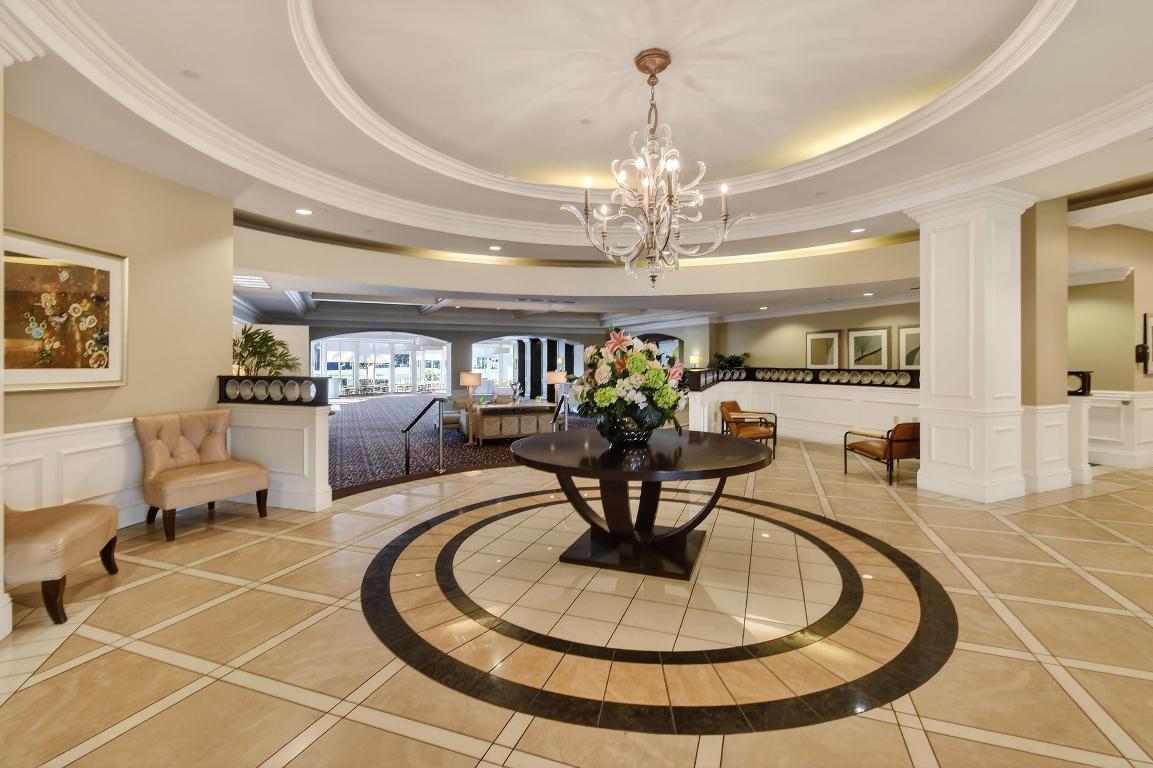 FOUNTAINS OF PALM BEACH CONDO 1 - Residential