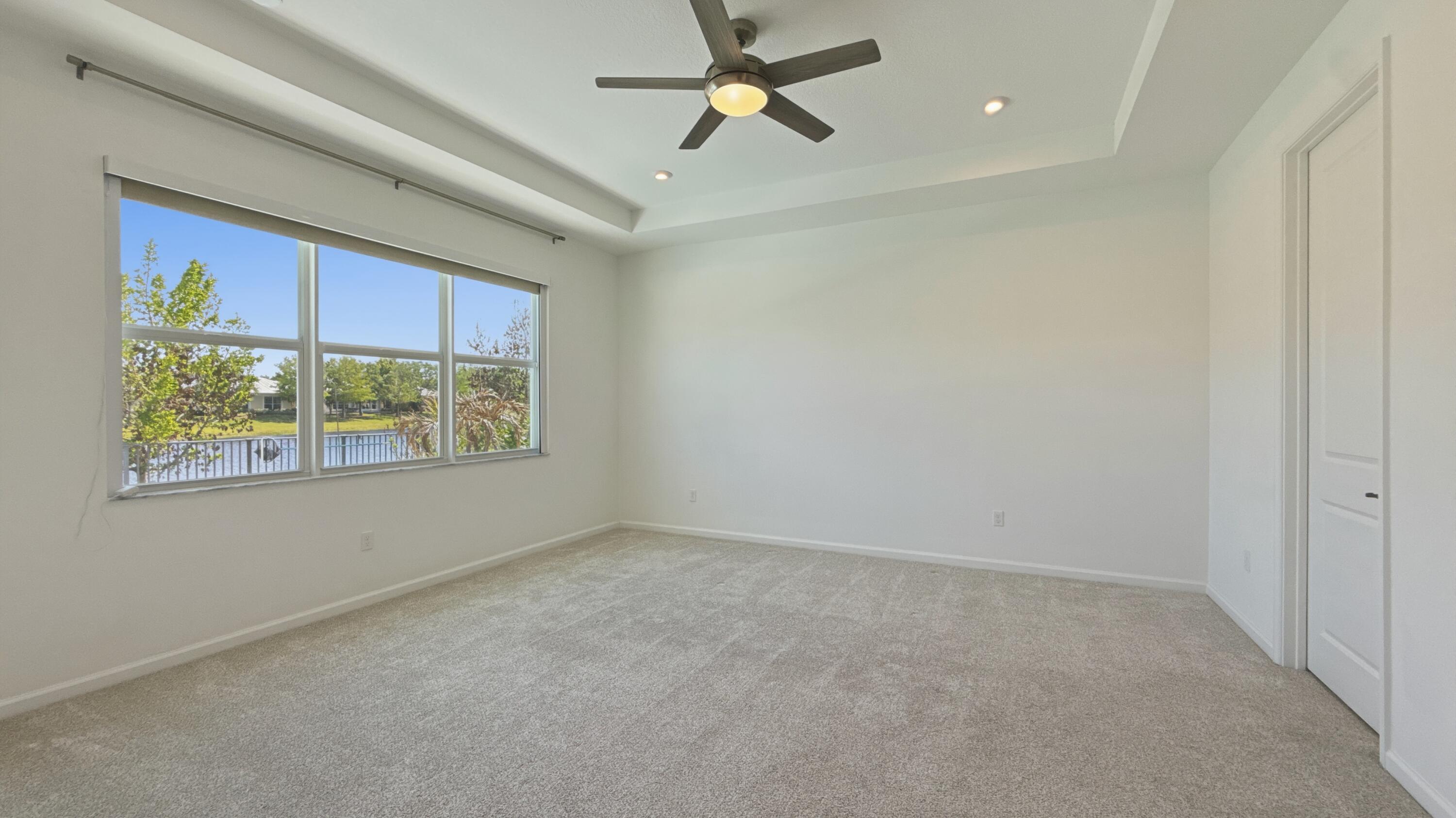 EMERY II - Residential