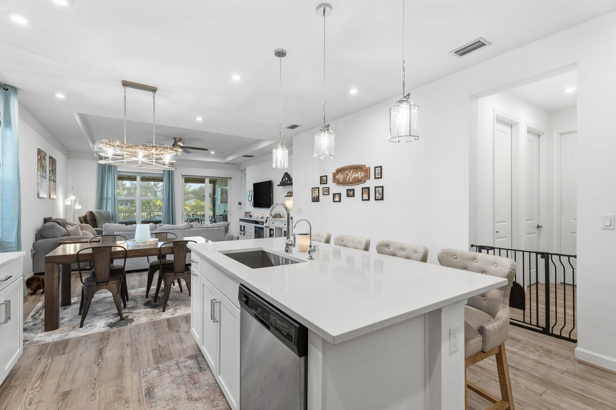 EMERY II - Residential