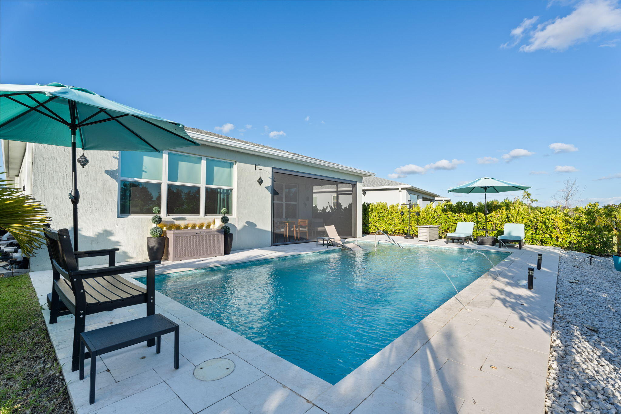 EMERY II - Residential