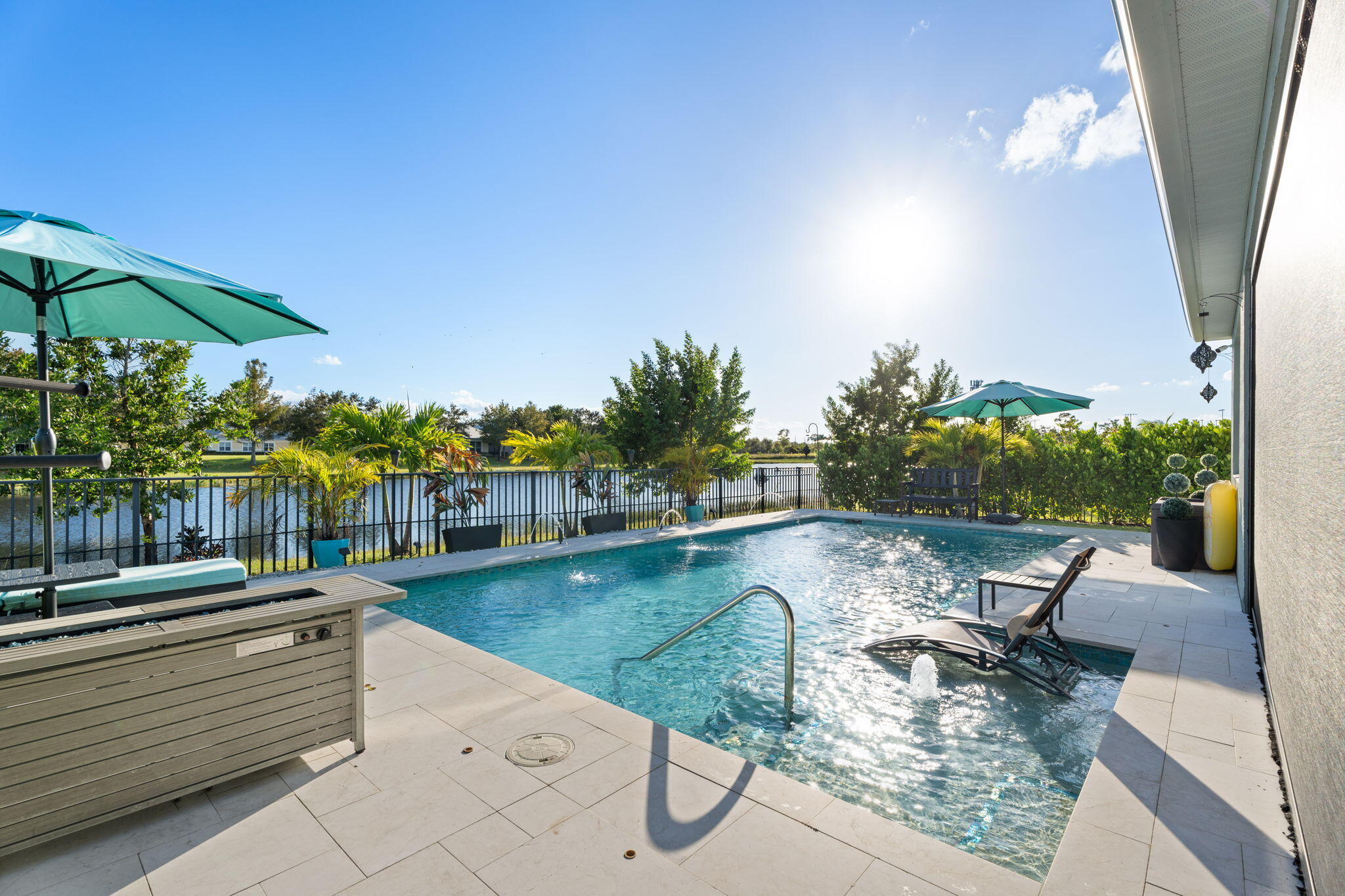 EMERY II - Residential