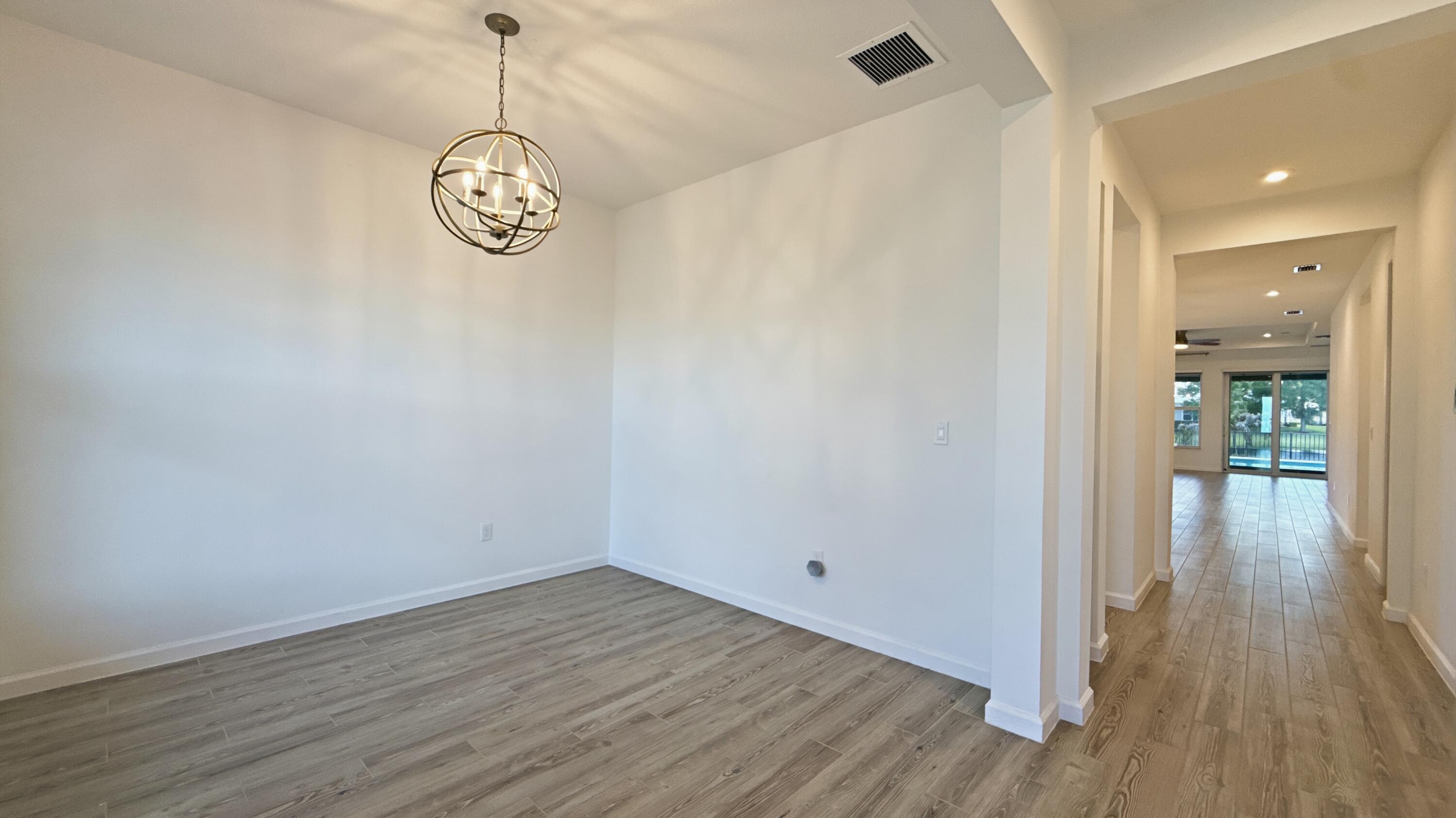 EMERY II - Residential