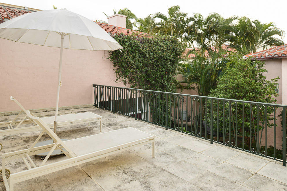 GOLF VIEW - Residential