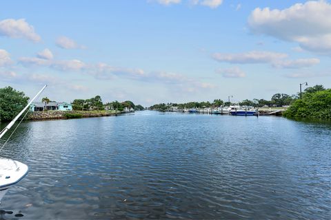Tiny photo for 725 Hummingbird Way #111, North Palm Beach, FL 33408 (MLS # B26034718)