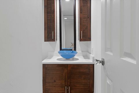 Tiny photo for 725 Hummingbird Way #111, North Palm Beach, FL 33408 (MLS # B26034718)