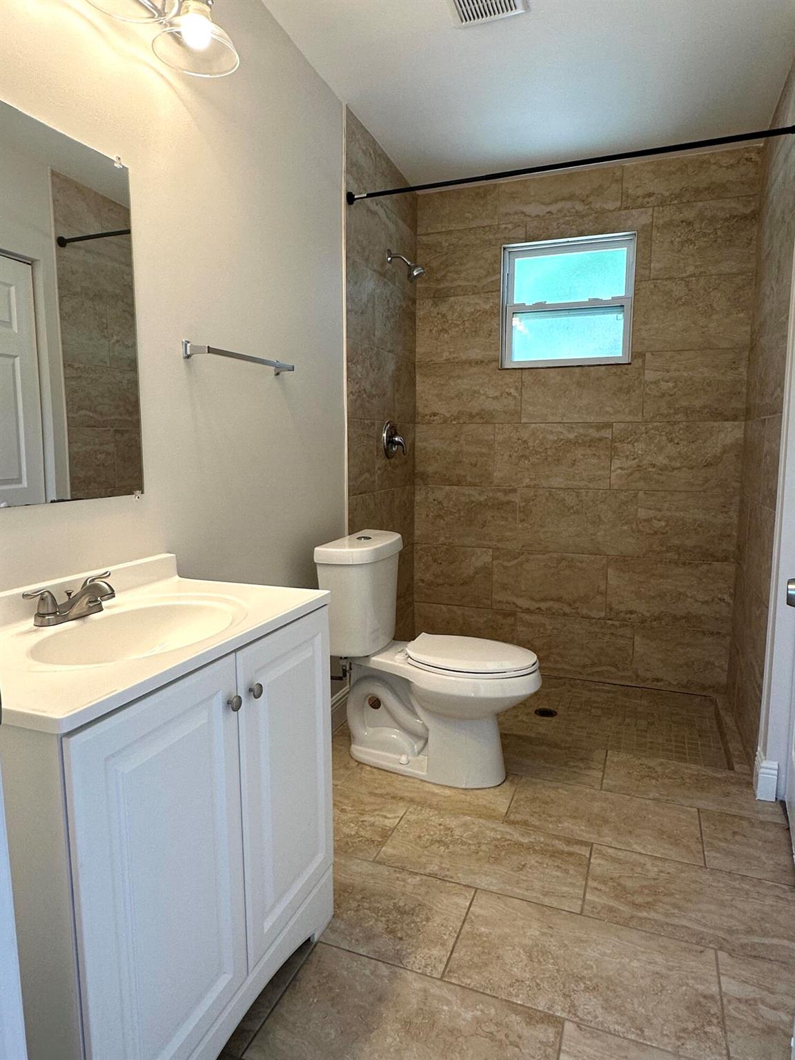 VIRGINIA TERR - Residential Lease