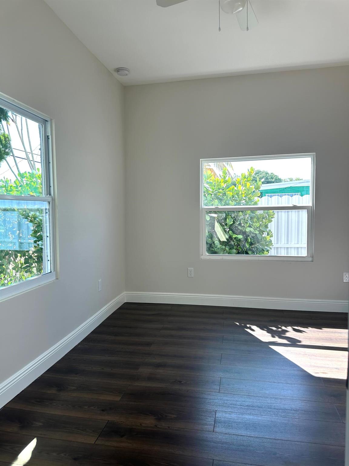 VIRGINIA TERR - Residential Lease