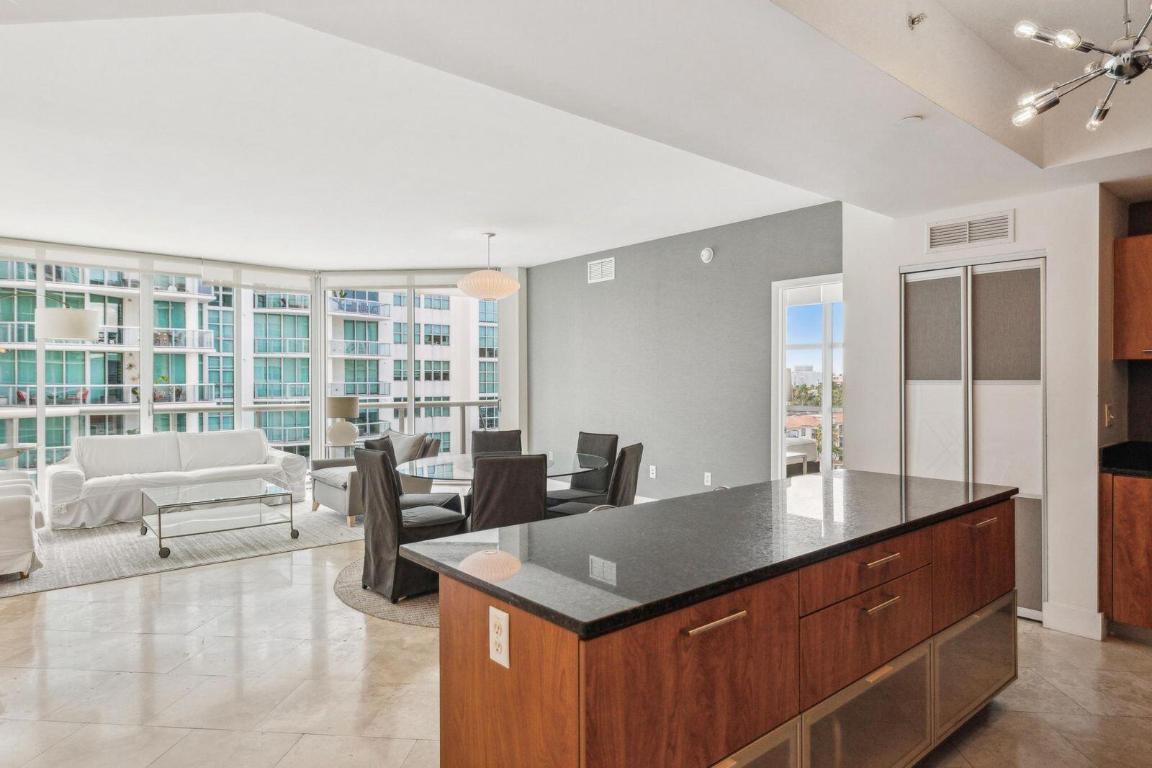 THE ATRIUM AT AVENTURA CONDO - Residential