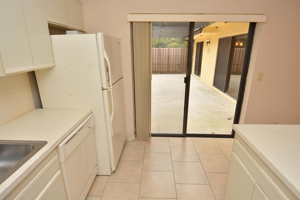 EMERALD LAKES PH IX - Residential