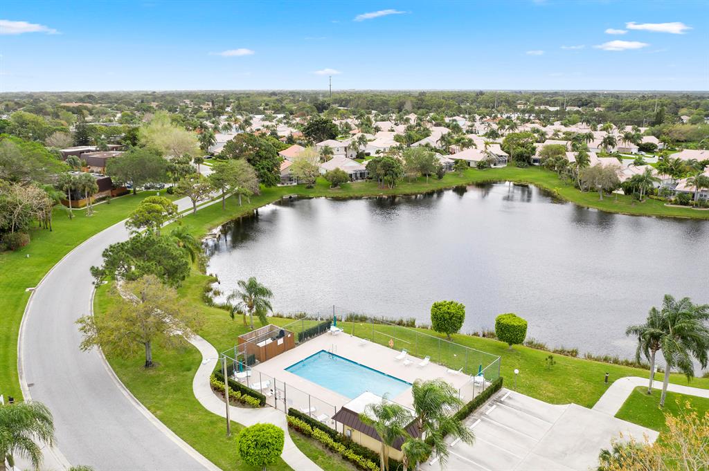 EMERALD LAKES PH IX - Residential