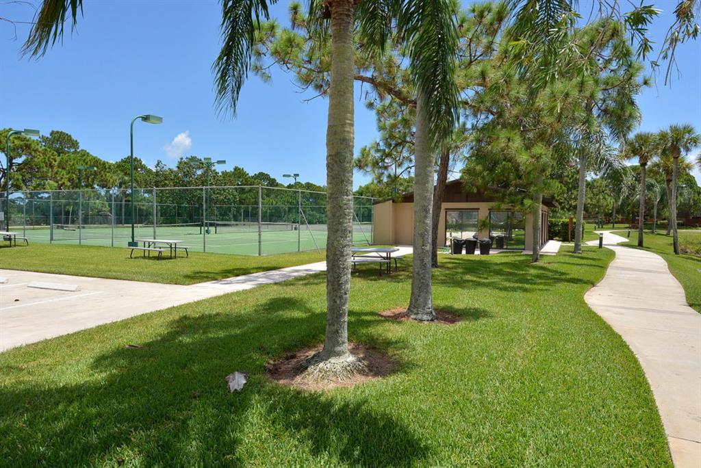 EMERALD LAKES PH IX - Residential