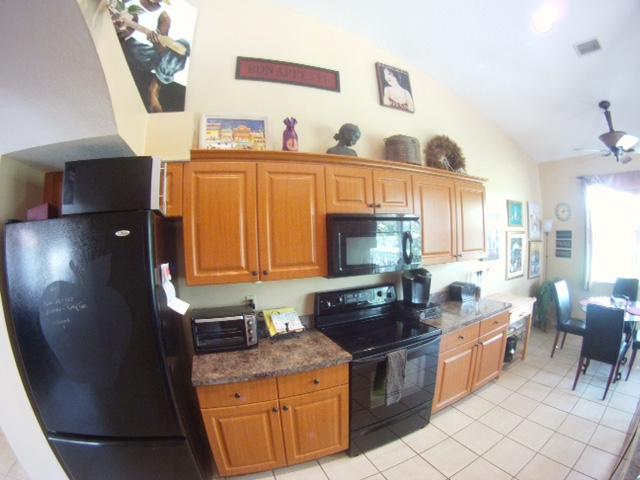 VILLA SAN REMO CONDO - Residential