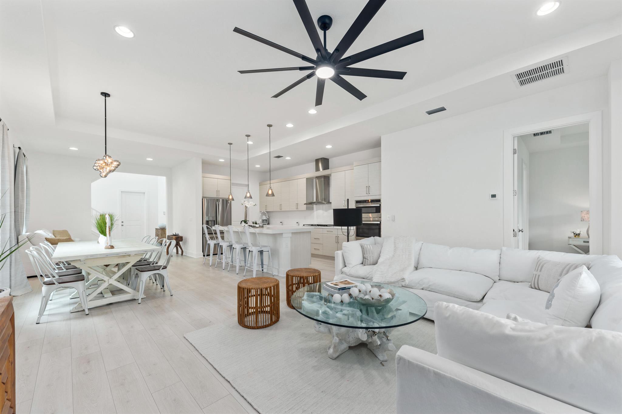 13225 Faberge Place