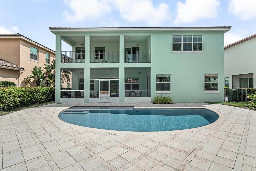 2217 Merriweather Way