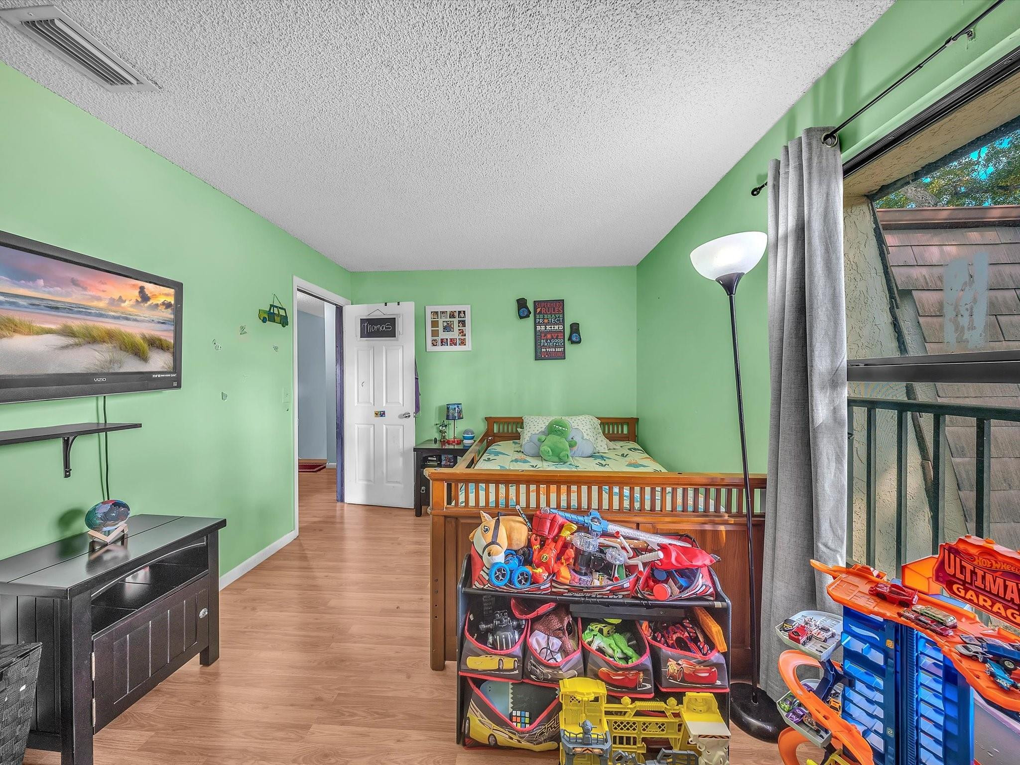 PARKSIDE - Residential Lease