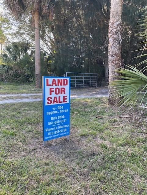 TROPICAL FRUIT FARMS - Land