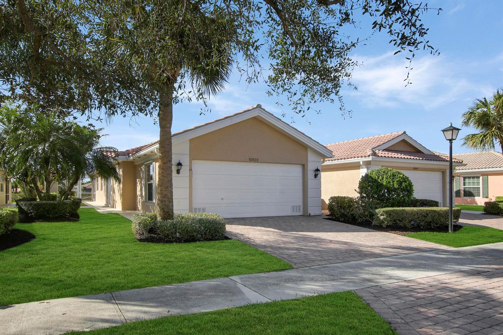Photo of 10822 SW Dardanelle Drive, Port Saint Lucie, FL 34987 (MLS # R11049101)