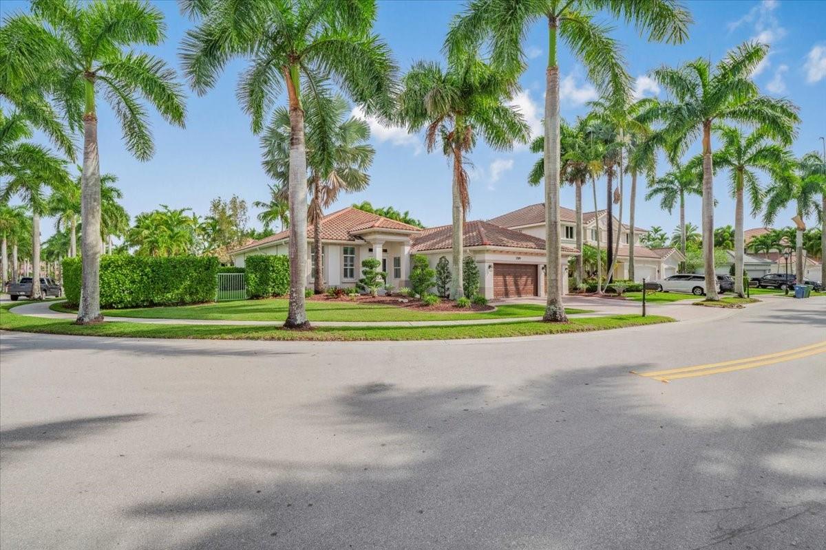 2089 Quail Roost Dr