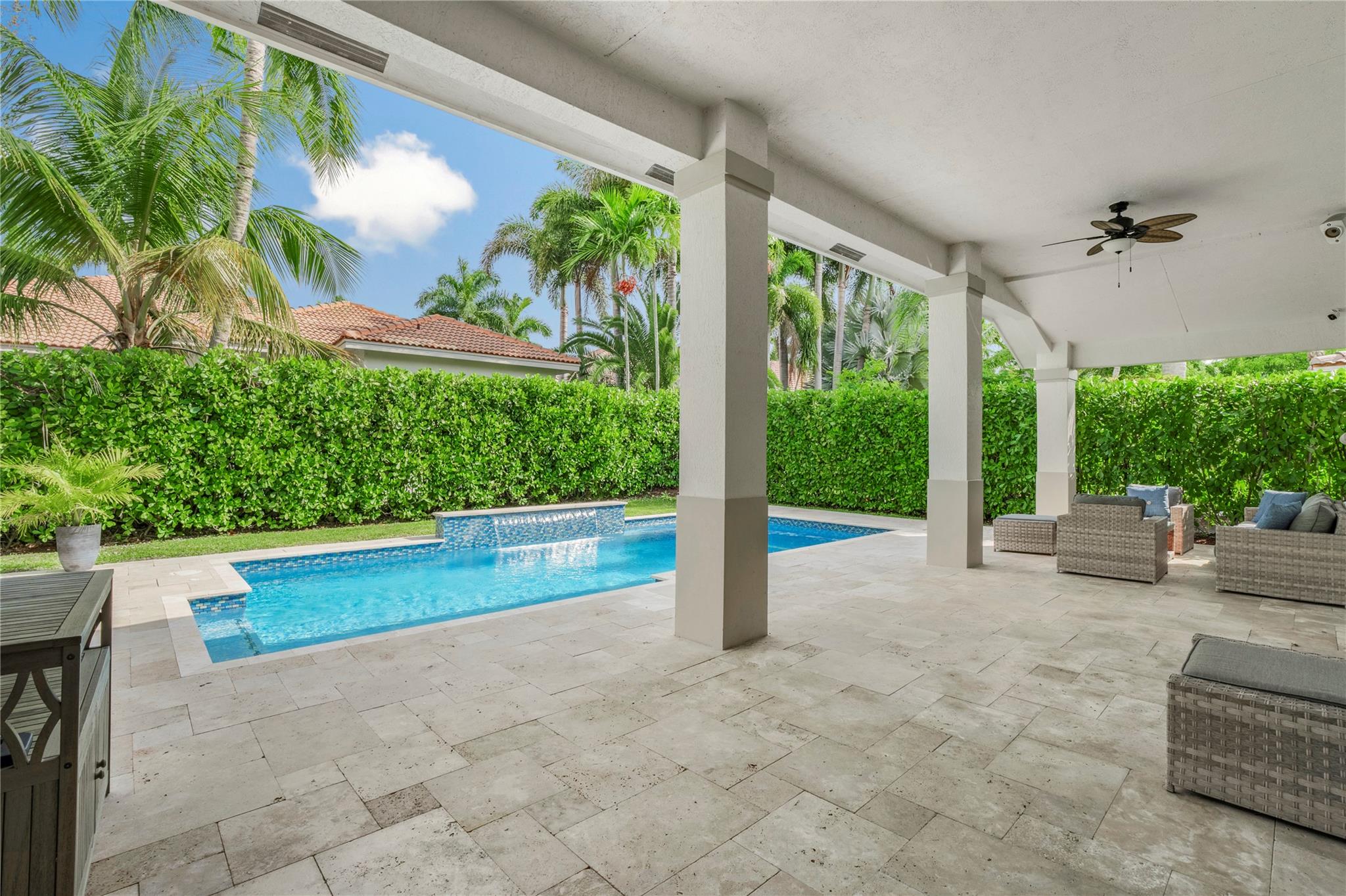 2089 Quail Roost Dr