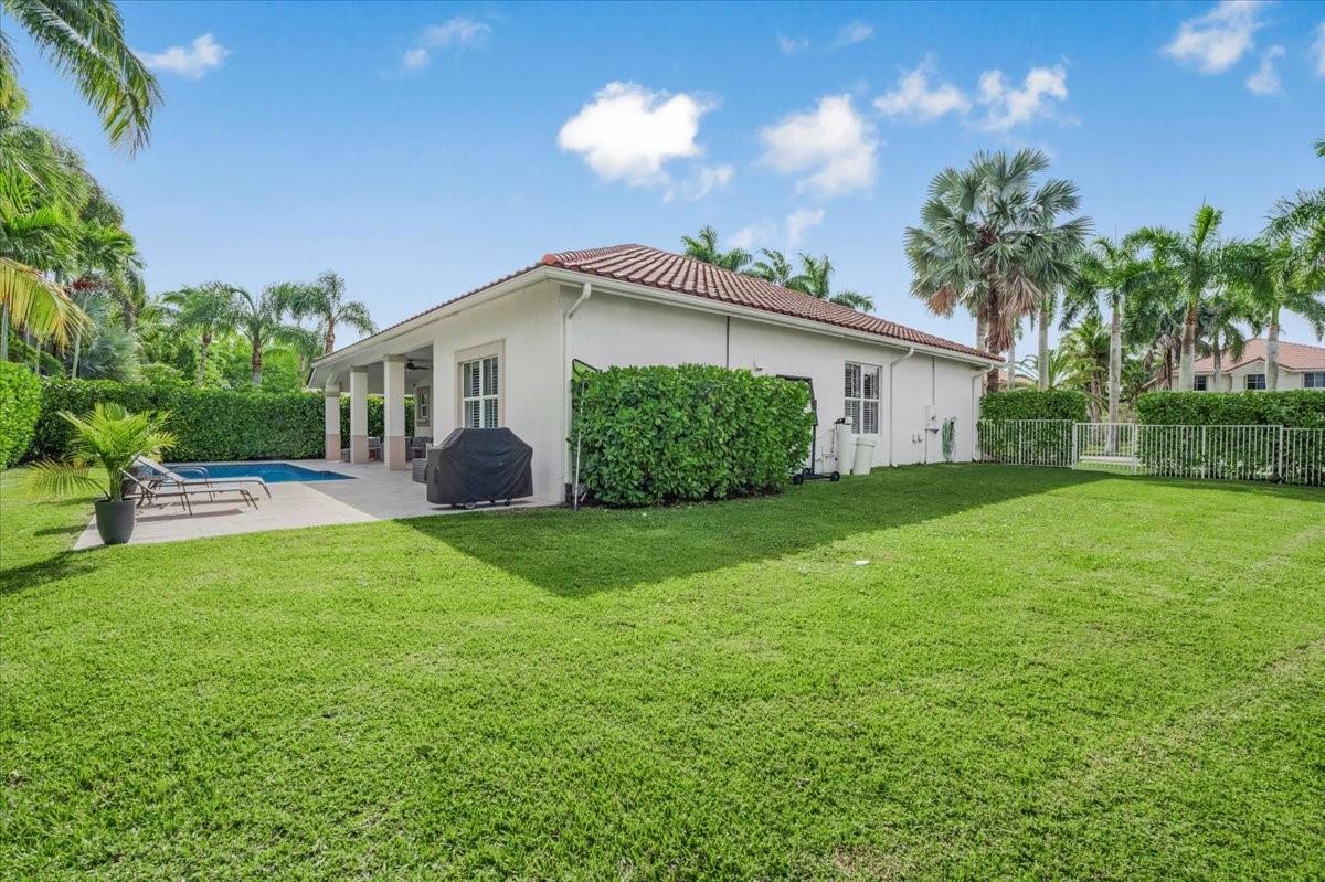 2089 Quail Roost Dr