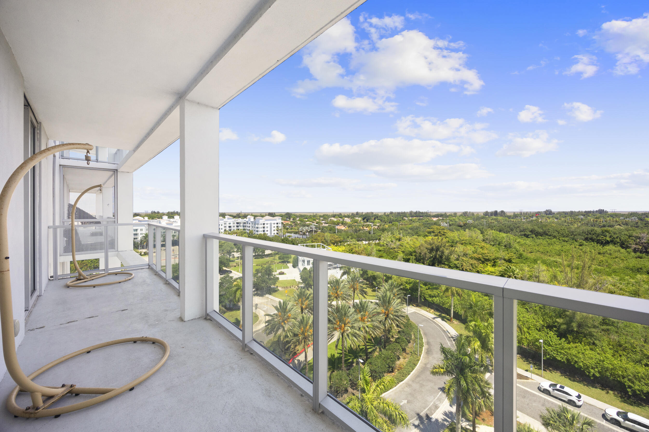 METROPICA NORTH TOWER ONE - Residential