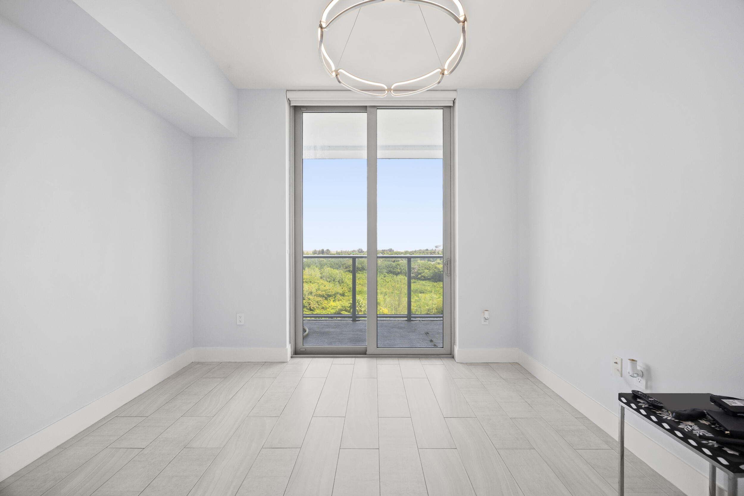 METROPICA NORTH TOWER ONE - Residential