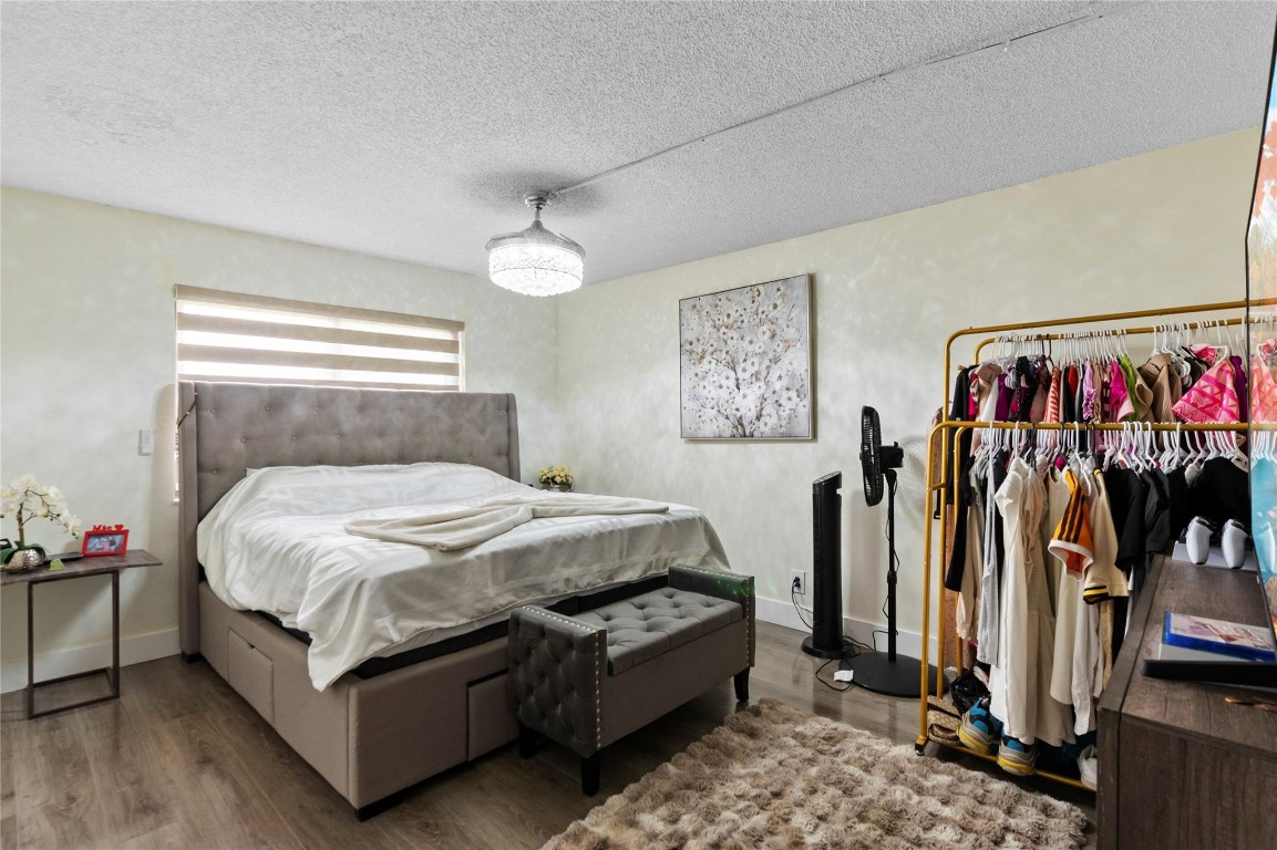 ISLE OF SANDALFOOT CONDO - Residential