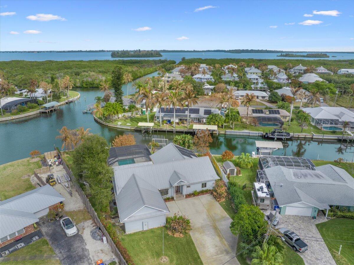 VERO SHORES UNIT 1 - Residential