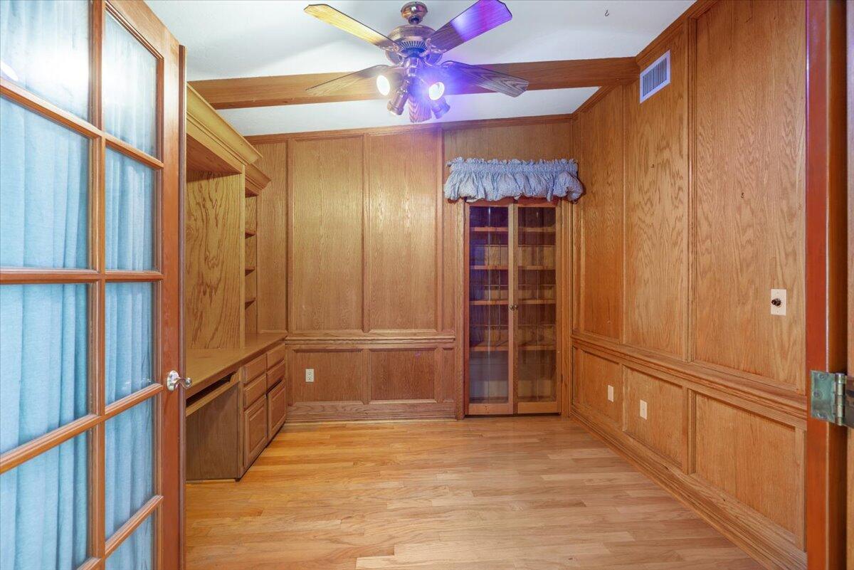 VERO SHORES UNIT 1 - Residential